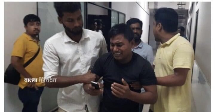 দিনাজপুরে হিন্দু নারীকে কুপিয়ে হত্যা