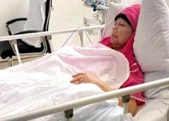 খালেদা জিয়া সিসিইউ তে 1 khaleda zia