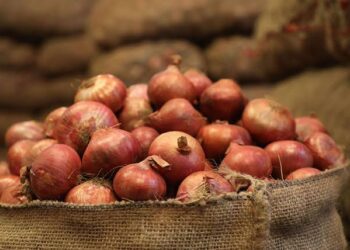 ইফতারে পেঁয়াজ খাওয়া