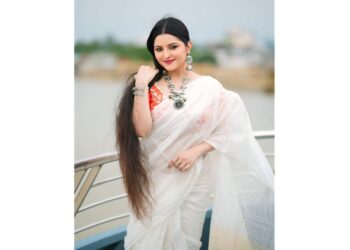 Bangladeshi Icon actress Pori moni Takes a Bold Stand Against Islamist Extremism After Being Victimized 11 actress pori moni