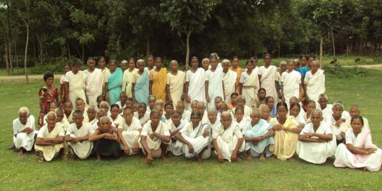 একাত্তরের জাঠিভাঙা হিন্দু গণহত্যা ও বিধবাদের আখ্যান।